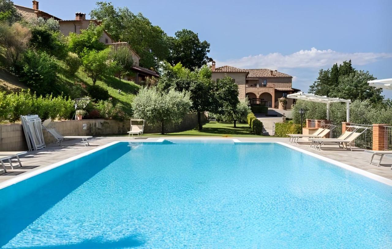Agriturismo Casale Giulia Volterra Exterior photo