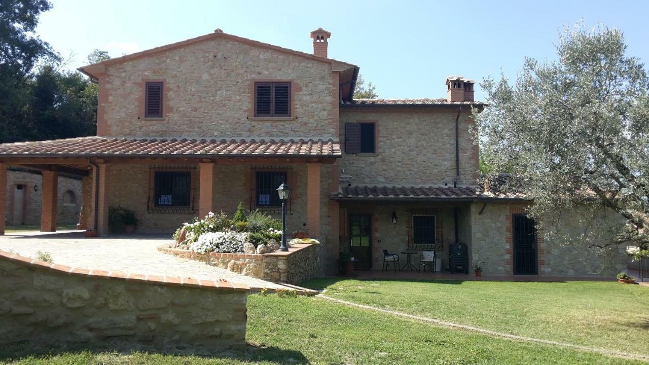 Agriturismo Casale Giulia Volterra Exterior photo