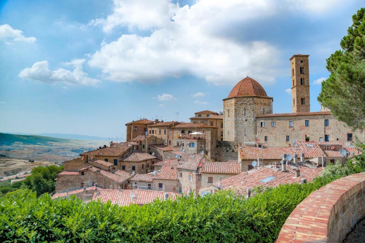 Agriturismo Casale Giulia Volterra Exterior photo
