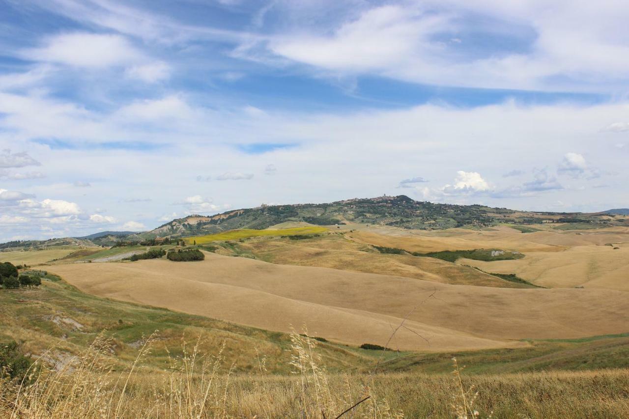 Agriturismo Casale Giulia Volterra Exterior photo